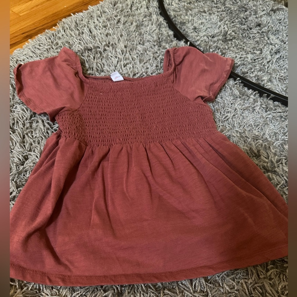 Girls Old Navy top. XL (14/16).